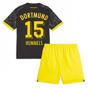 Maillot de foot Borussia Dortmund Mats Hummels #15 Extérieur enfant 2023-24 Manches Courte (+ pantalon court)